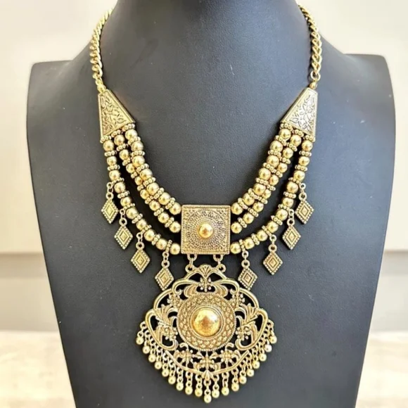 ***SALE*** Gold Tone Statement Tribal Ethnic Gypsy Necklace - Picture 2 of 4